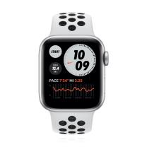 Apple WATCH Nike Series 6  40mm GPS Aluminiumgehäuse silber Sportarmband Pure Platinum Black